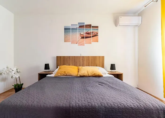 Dp By Istra Vacation *