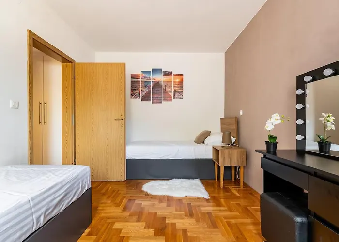 Apartamento Dp Pula